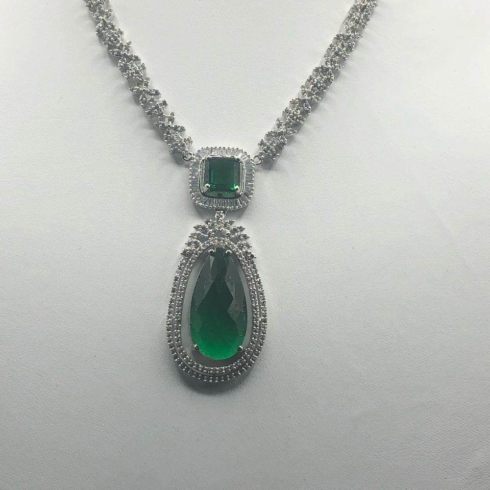 Jewelry set - Picture 3 of 7